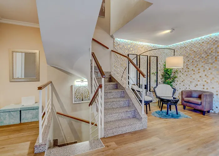 Residencia El Duque - 1, Marius Holiday home