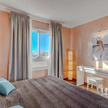 Residencia El Duque - 1, Marius 阿德耶