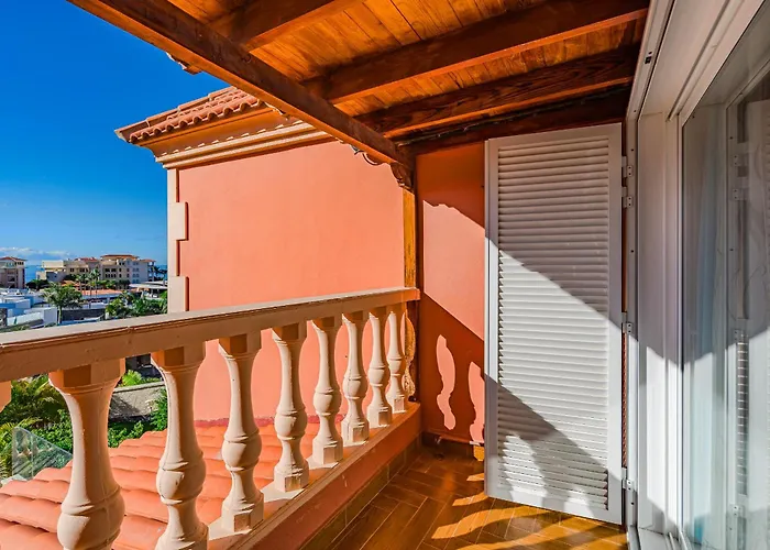 Tatil Evi Residencia El Duque - 1, Marius *