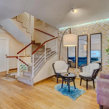 Residencia El Duque - 1, Marius بيت للعطل *